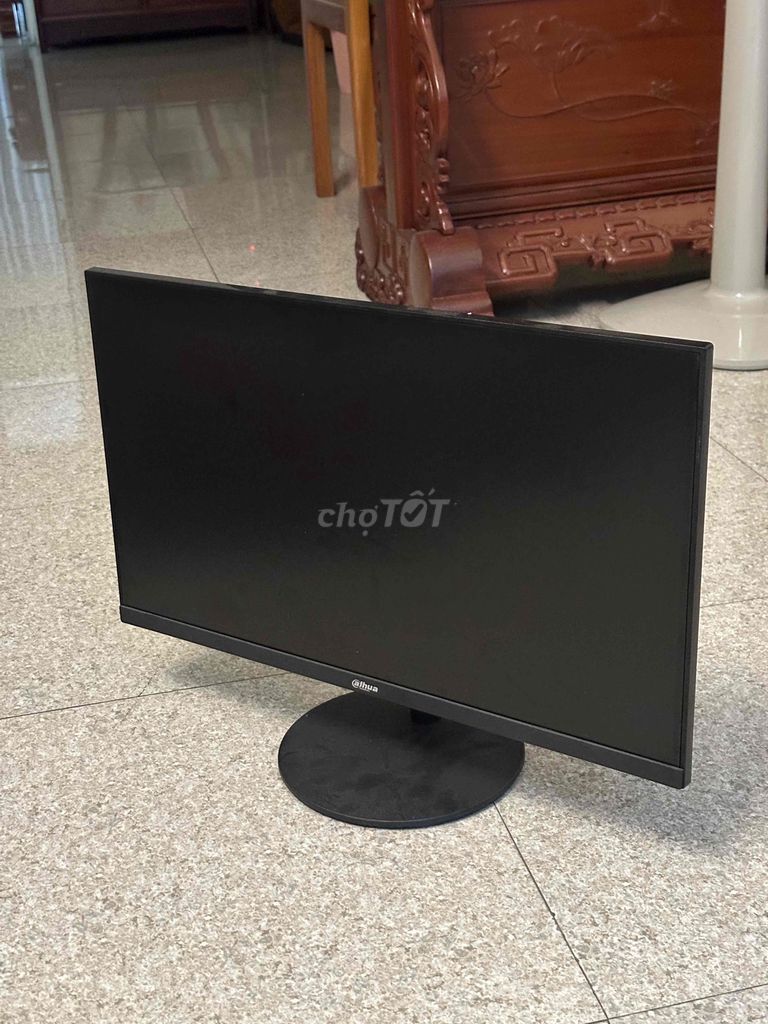 Thừa k dùng đến Pass lại cho ae màn 24 inch. Mua bán Phụ kiện (Màn hình, Chuột...) tại Huyện Đông Anh Hà Nội được đăng bởi Nguyễn Tiến Long hình 1