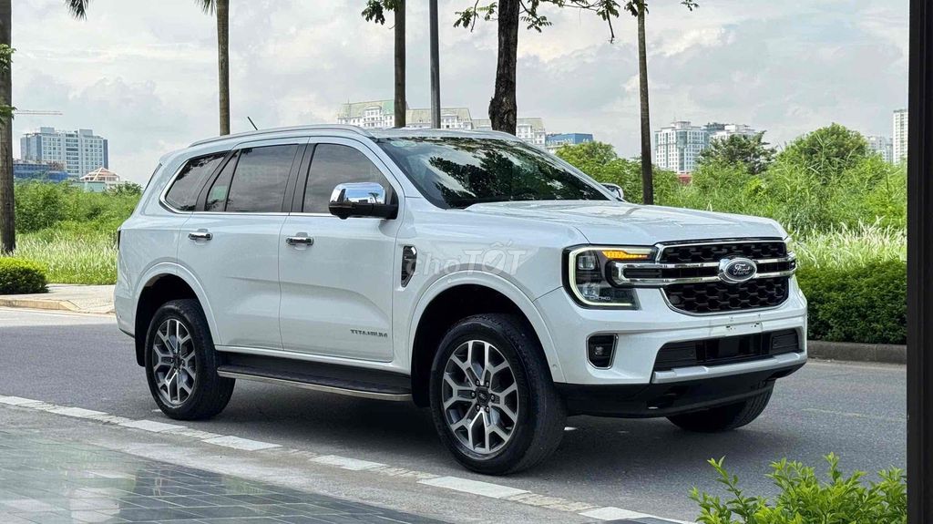 Продается очень хороший Ford Everest Titanium 4x4 sx2022