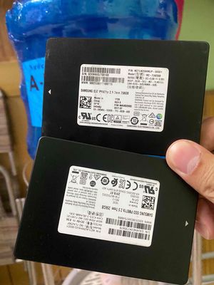 SSD 2.5in Sata 3 Samsung 256G zin us W10 BH dài. Mua bán Linh kiện (RAM, Card...) tại Quận 1 Tp Hồ Chí Minh được đăng bởi Nguyễn