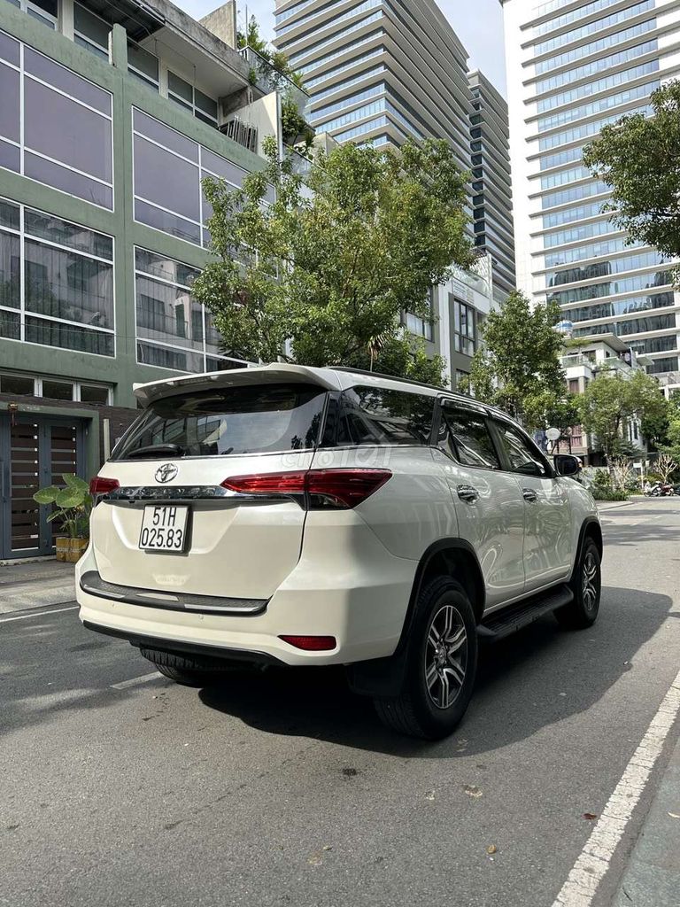 Toyota Fortuner 2.4G AT,máy dầu,tư động,2019 NK. Mua bán Ô tô tại Quận Tân Bình Tp Hồ Chí Minh được đăng bởi Nam hình 3