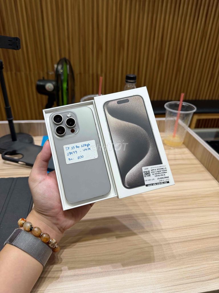 Apple iPhone 15 Pro 128GB Natural Titanium 99%. Mua bán Điện thoại tại Quận Gò Vấp Tp Hồ Chí Minh được đăng bởi Võ Chí Bảo hình 1