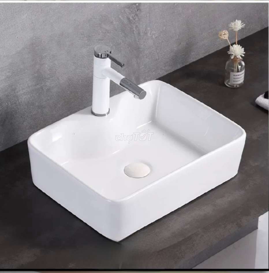 Lavabo Đặt Bàn Vuông Màu Trắng