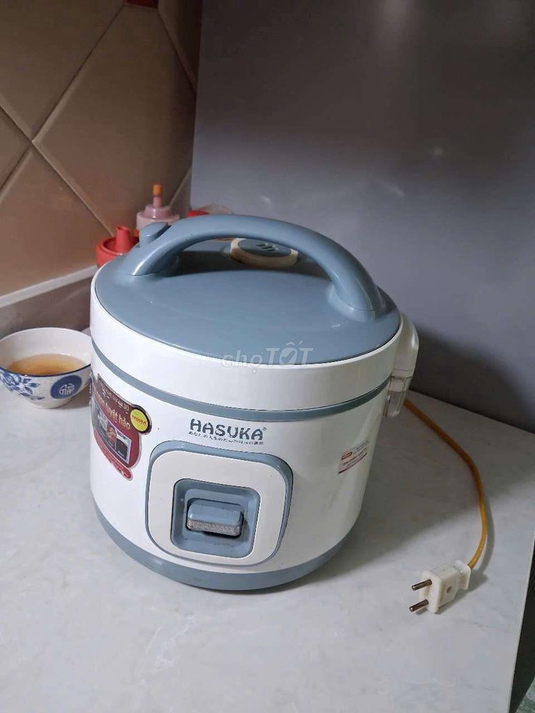 Nồi cơm điện HASUKA Trắng Xám. Mua bán Bếp, lò, đồ điện nhà bếp tại Quận Đống Đa Hà Nội được đăng bởi Chị My hình 1