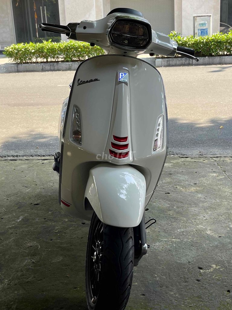 xe lướt vespa bán 2023 mới đi 1.811 km. Mua bán Xe máy tại Thành phố Rạch Giá Kiên Giang được đăng bởi Mạnh Phát hình 7
