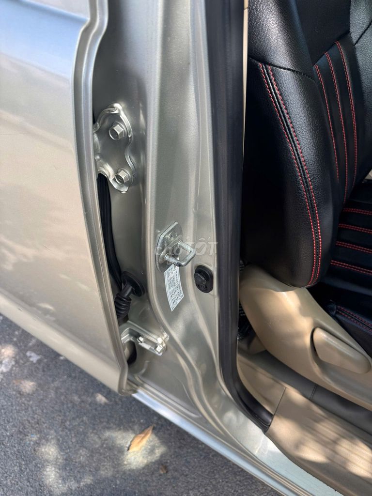 Toyota Hilux 2012 photo 3