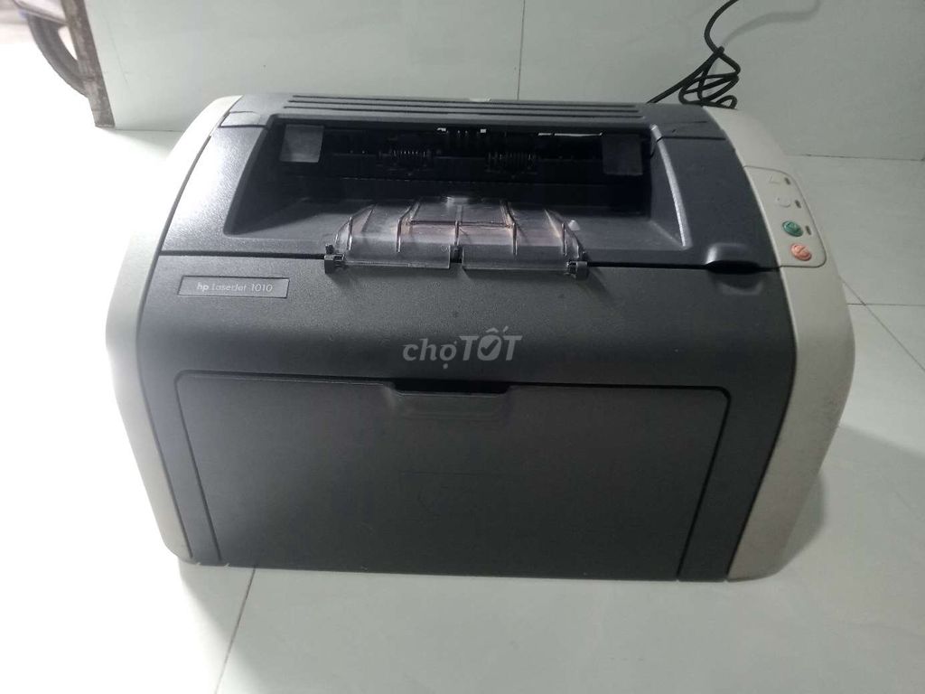 Máy in laser HP LaserJet 1010 Xám. Mua bán Đồ dùng văn phòng tại Quận Gò Vấp Tp Hồ Chí Minh được đăng bởi ĐẶNG HOÀN hình 1