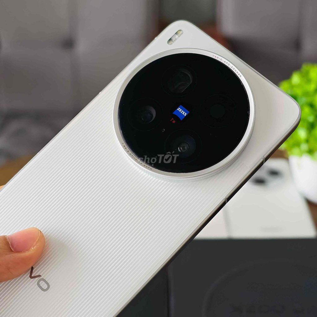 Vivo X200 Ultra 16/512GB Trắng Zin Cứng. Mua bán Điện thoại tại Quận Gò Vấp Tp Hồ Chí Minh được đăng bởi StoreUS hình 1