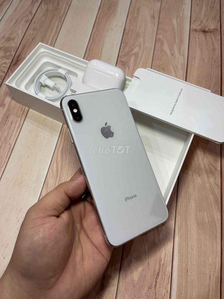 XS Max 256 QTế Zin Ngon Đẹp Xài Ngon Mượt Pin 93%