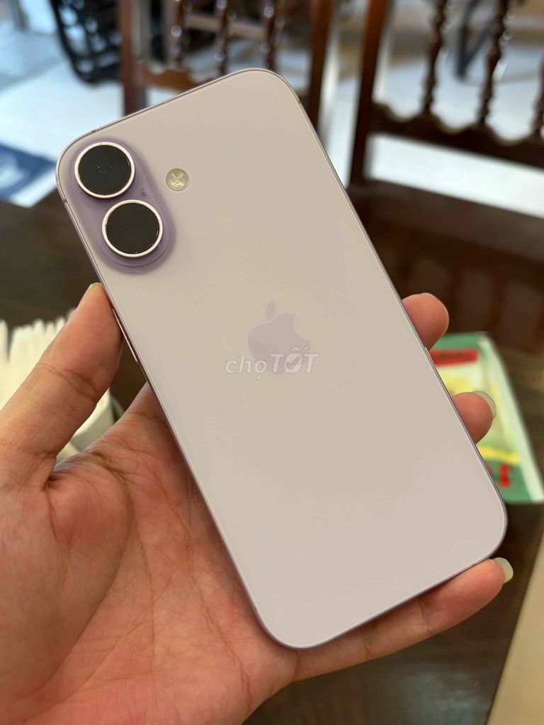 iPhone 17 Tím. Mua bán Điện thoại tại Quận Thanh Xuân Hà Nội được đăng bởi quỳnh chi hình 1