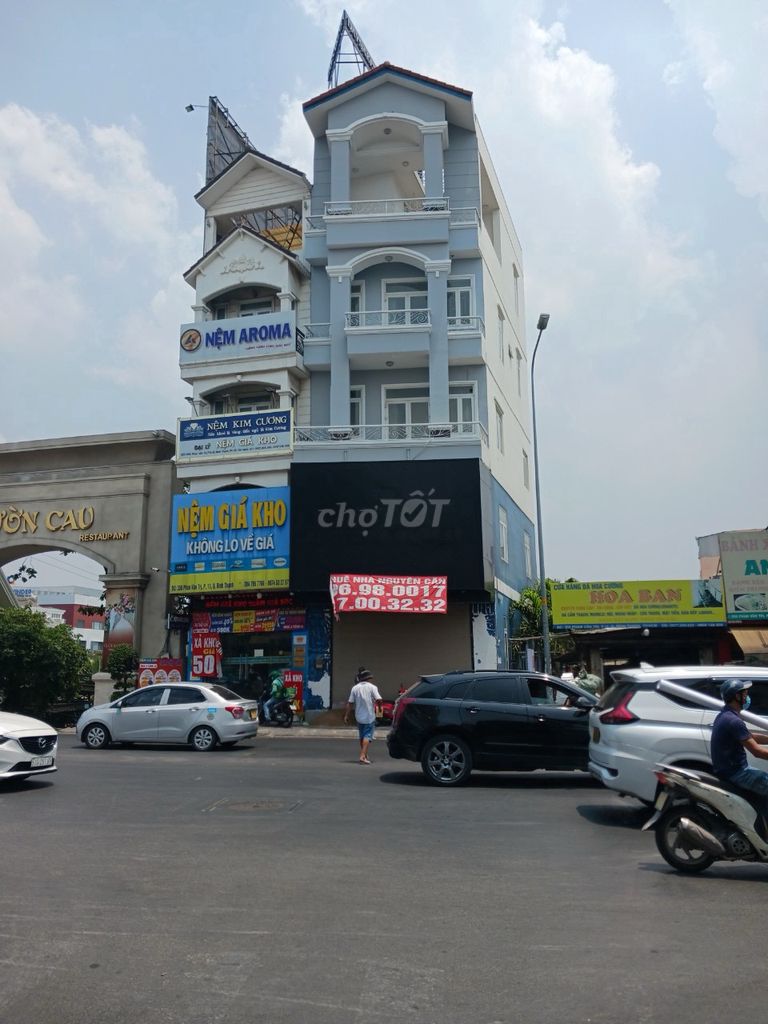 Mặt Bằng Phan Văn Trị,Dt : 6 * 12. Bình thạnh