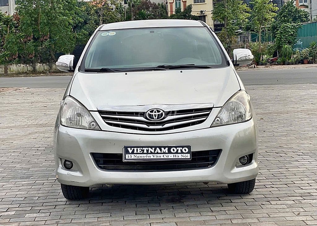 Toyota Innova 2008 Bạc Tự động. Mua bán Ô tô tại Quận Long Biên Hà Nội được đăng bởi VIETNAM OTO hình 1