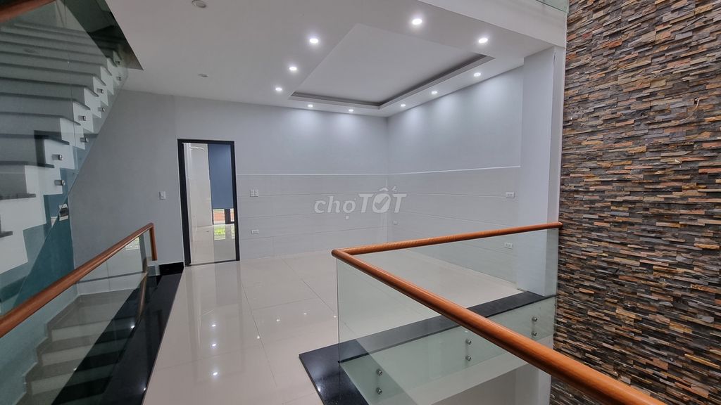 Cho thuê nhà 4 tầng MT Đường Nại Nam, Ngay Lotte Mart, Giá 25tr-4PN