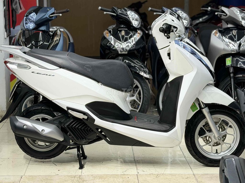 Honda Lead 4Val 2022 Белая автоматическая