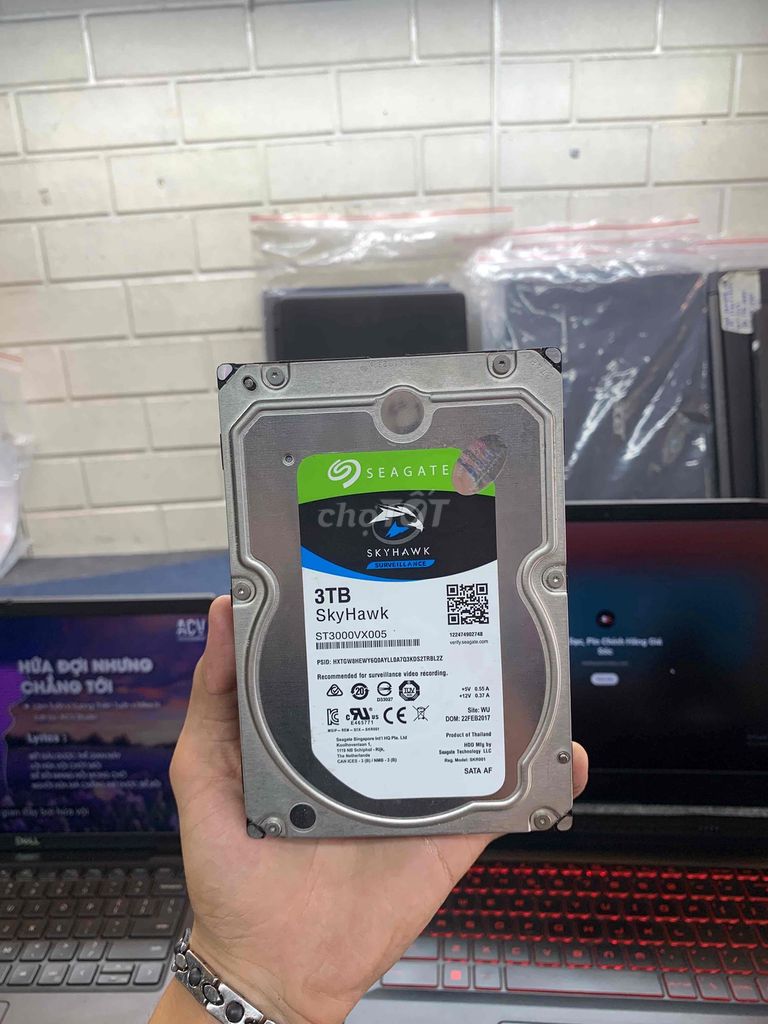 Ổ cứng HDD Seagate Skyhawk 3TB Chạy 8 Ngày. Mua bán Linh kiện (RAM, Card...) tại Quận Phú Nhuận Tp Hồ Chí Minh được đăng bởi tiến tài 770 nguyễn kiệm p4 quận phú nhuận hình 1