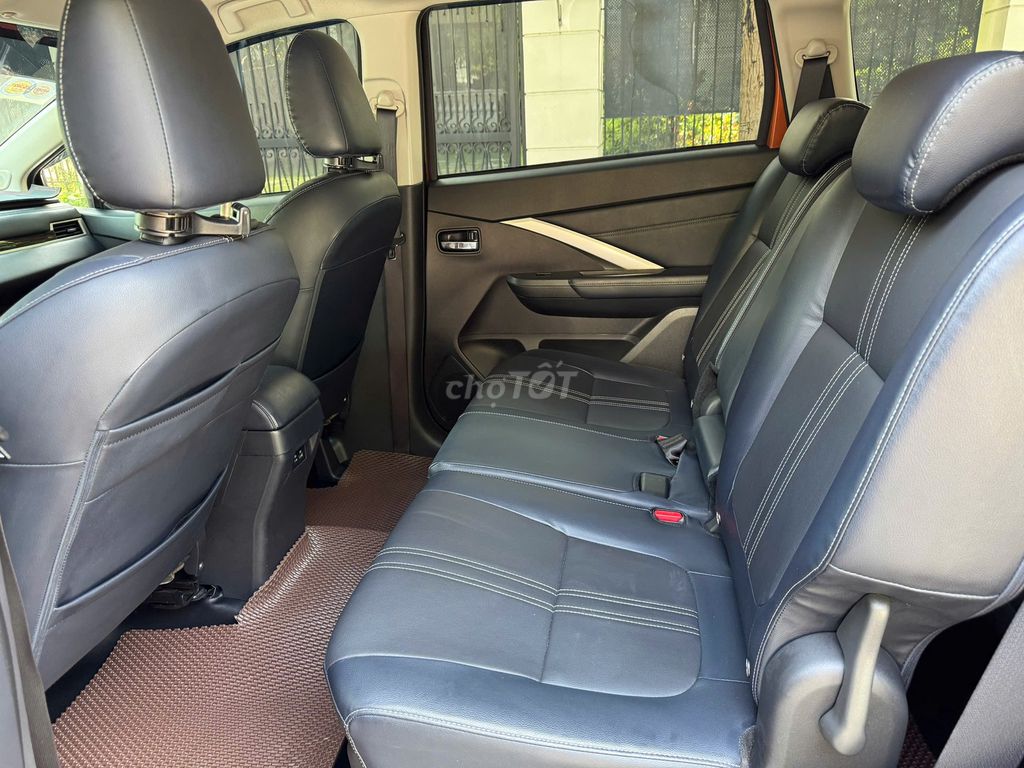 Mitsubishi Xpander Cross 2022 màu cam. Mua bán Ô tô tại Quận Long Biên Hà Nội được đăng bởi PHÚC LÂM  AUTO hình 13
