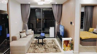 Cần tiền kinh doanh cần bán nhanh căn 1pn+ 52m2 view hồ bơi