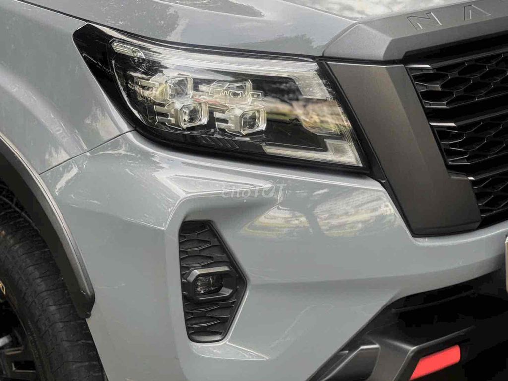 NISSAN NAVARA PRO4x 2023 Đăng ký lần đầu 2024. Mua bán Ô tô tại Quận Tân Phú Tp Hồ Chí Minh được đăng bởi Thuý Thanh hình 3