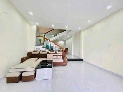 Rent · 5 bd · 100 м² · Quận Sơn Trà, ул. Phan Huy Chú