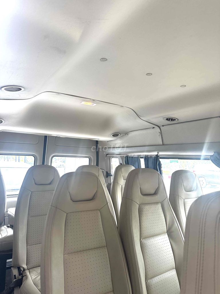 Ford Transit 2017 - 16c Luxury - 19000 km. Mua bán Ô tô tại Quận Long Biên Hà Nội được đăng bởi Nguyễn Văn Tuấn hình 10