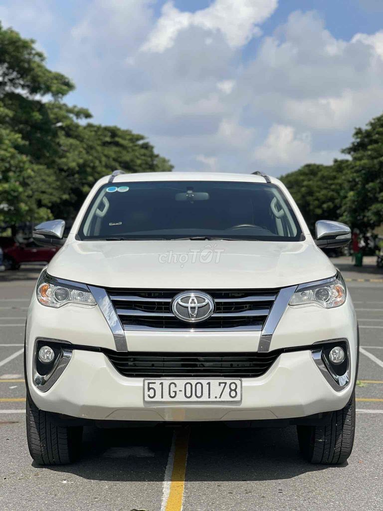 Toyota Fortuner 2017 2.4G 4x2 - 135000 km