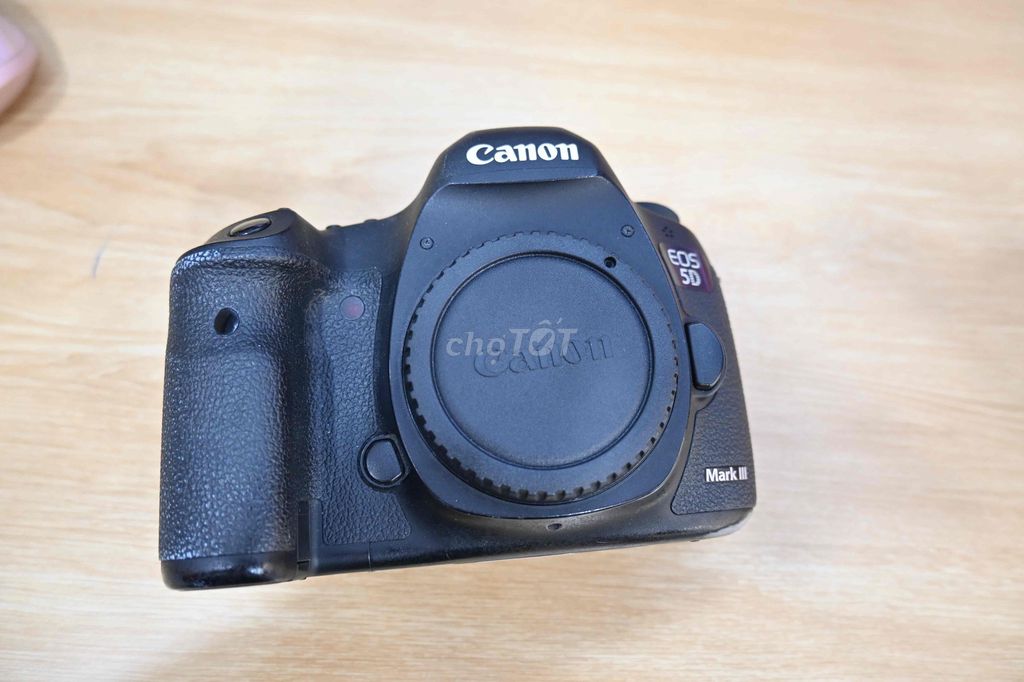 Máy ảnh Canon 5D Mark III. Mua bán Máy ảnh, Máy quay tại Quận Tân Bình Tp Hồ Chí Minh được đăng bởi Lê Thị Phương Thảo hình 1