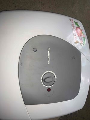 Bình nóng lạnh Ariston 30 lít STAR B 30 R 2.5 FE.. Mua bán Thiết bị vệ sinh, nhà tắm tại Quận Hà Đông Hà Nội được đăng bởi Dương hình 1
