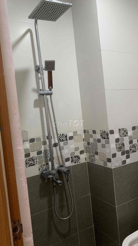 Family-friendly 1-bedroom apartment with balcony in Mỹ An — photo 11