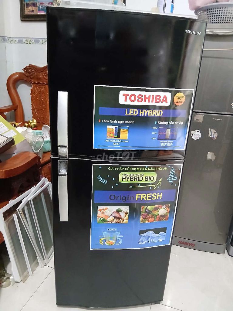 Tủ lạnh Sanyo 180L Đen Không đóng tuyết Mới. Mua bán Tủ lạnh tại Thành phố Thuận An Bình Dương được đăng bởi Huy Hoàng hình 1