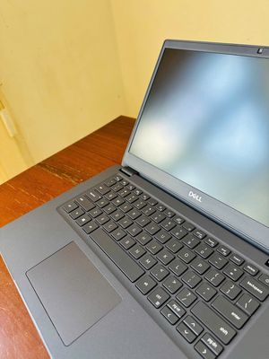 Dell Latitude 3410 i5 10210U/8/256/14" FHD Likenew. Mua bán Laptop tại Thành phố Buôn Ma Thuột Đắk Lắk được đăng bởi laptoprebmt