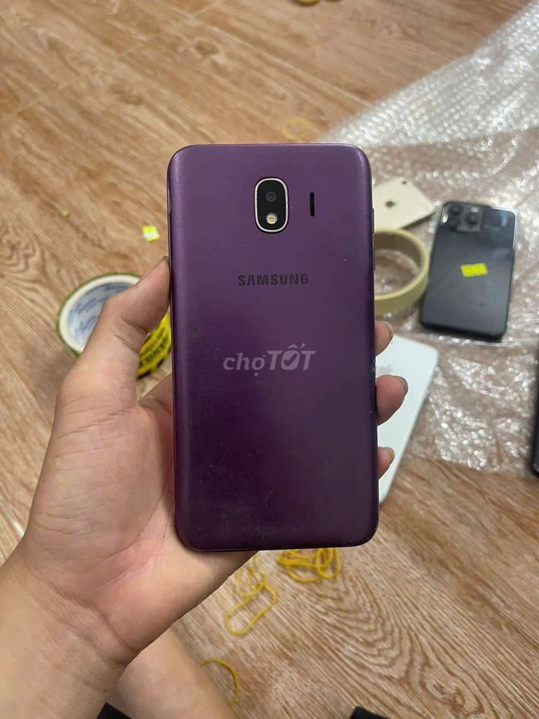 Samsung Galaxy J4, 2/16g, sim sóng oke. Mua bán Điện thoại tại Thành phố Thủ Dầu Một Bình Dương được đăng bởi Phước Mobile hình 1