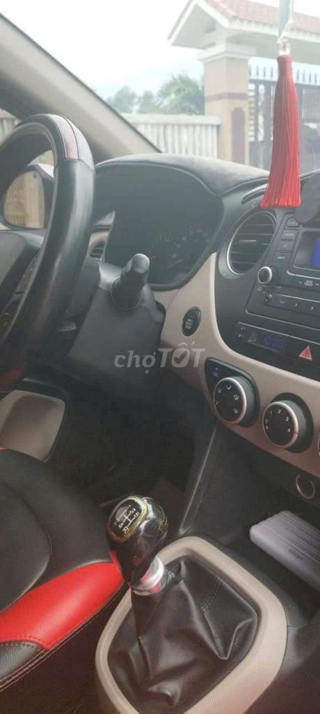 Bán hyundai i10 đời 2015 Sedan 1.2 MT - 82 km. Mua bán Ô tô tại Thành phố Sóc Trăng Sóc Trăng được đăng bởi mua bán xe cũ hình 6