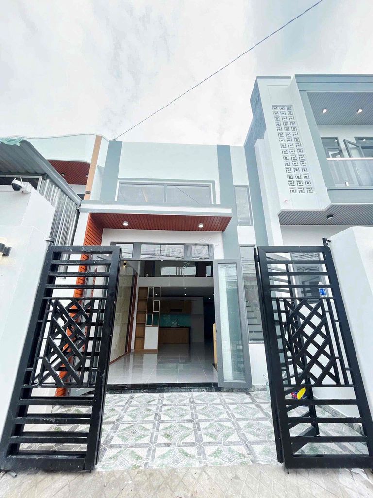 Giảm 100tr, Bán Gấp Nhà 1 Trệt 1 Lửng Kiên Cố Gần Cổng Chào Tân Triều