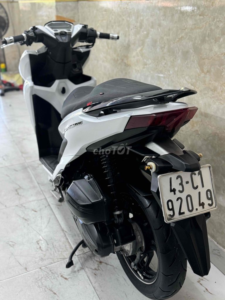 Vario 150 khoá ga đời 2020 màu trắng đen 43C1-920.. Mua bán Xe máy tại Quận Sơn Trà Đà Nẵng được đăng bởi Minh Dũng bán trả góp 136 vân đồn  hình 5