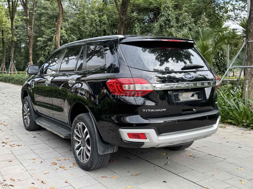 CẦN BÁN FORD EVERET TITANMIUM 4WD 4x4 XE 1 CHỦ. Mua bán Ô tô tại Quận Bắc Từ Liêm Hà Nội được đăng bởi Mr PHÁT THÁI HÀ AUTO hình 6