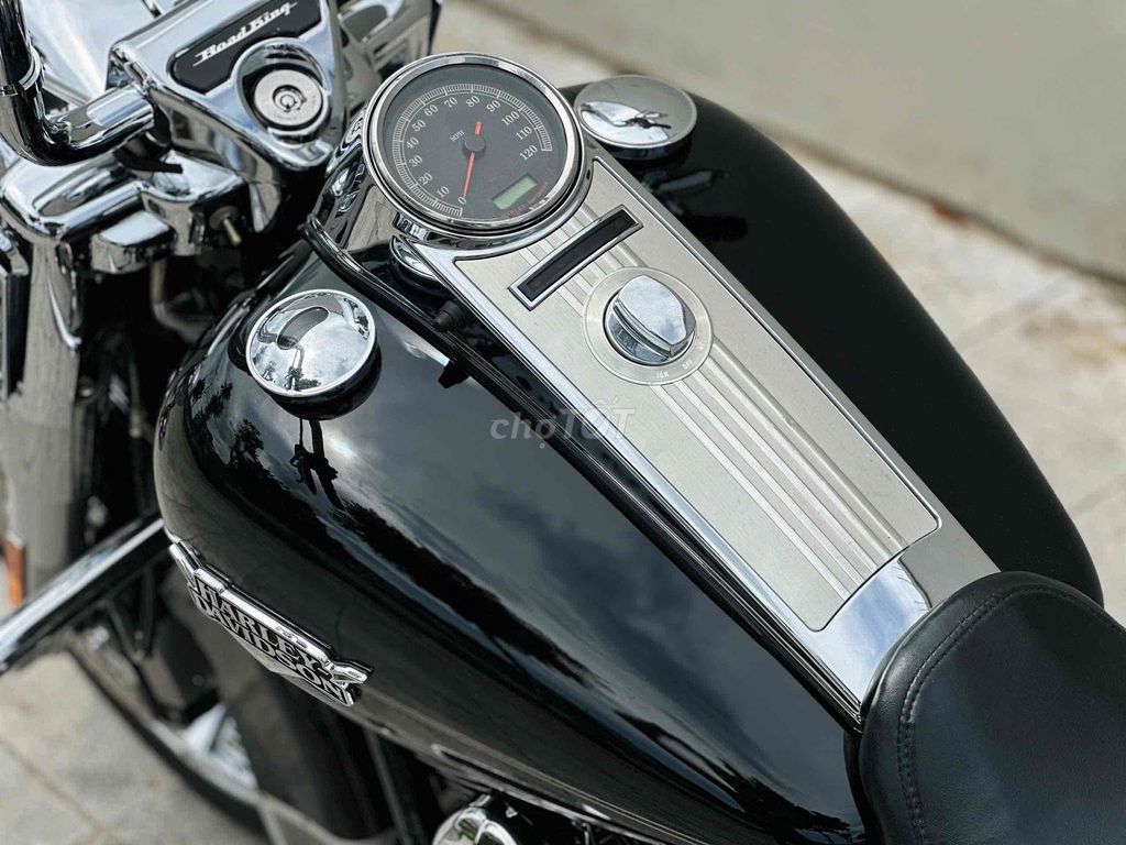 Phúc Lai Motor - Bán Harley Davidson RoadKing. Mua bán Xe máy tại Quận Long Biên Hà Nội được đăng bởi Nguyễn Thanh Phúc hình 6
