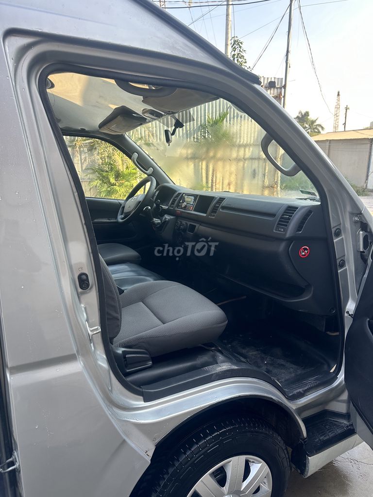 Toyota Hiace 3.0 2018. Mua bán Ô tô tại Huyện Hoài Đức Hà Nội được đăng bởi Anh Tuấn hình 9