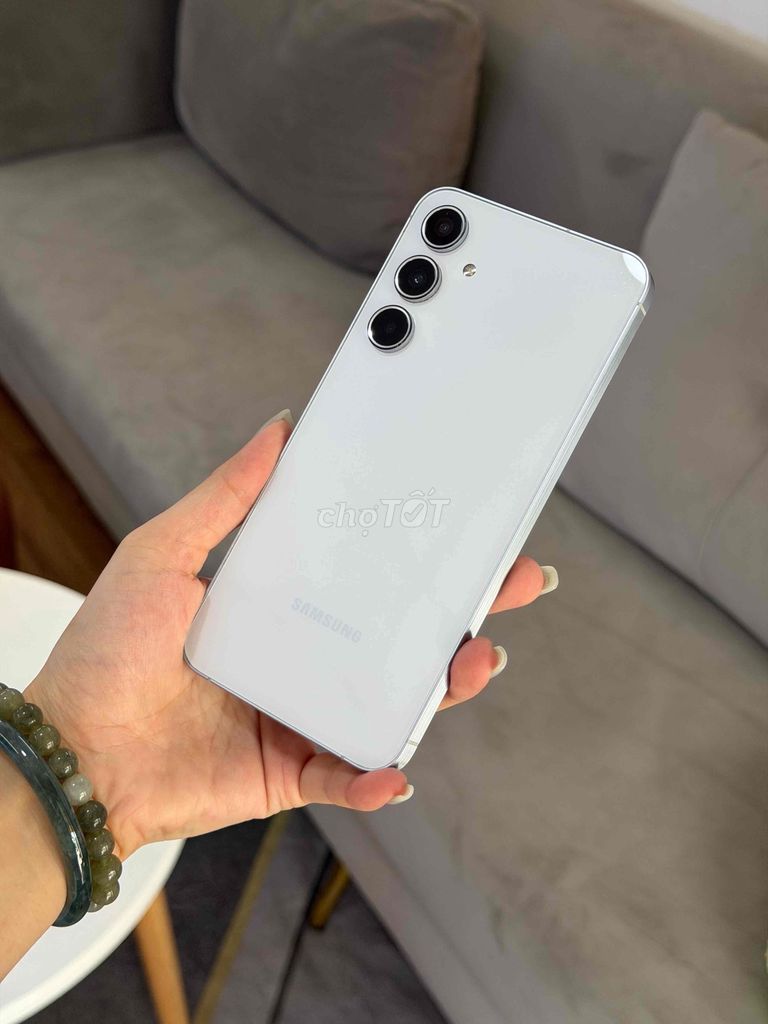 Samsung Galaxy A55 5G 12GB/256GB Xanh 99% VN/A. Mua bán Điện thoại tại Quận 8 Tp Hồ Chí Minh được đăng bởi TRƯỜNG MOBILE  hình 1