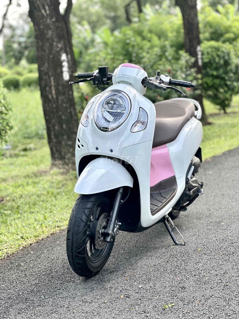 ✅✅ Scoopy 2023. Zin Nguyên Bản. Siêu Keng Ngay Chủ. Mua bán Xe máy tại Quận Gò Vấp Tp Hồ Chí Minh được đăng bởi VESPA ĐỨC NGUYỄN  hình 1