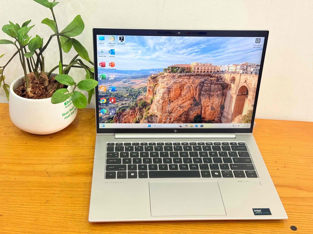 HP EliteBook 840 G11 Ultra 7 14 inch 16GB/512 zin. Mua bán Laptop tại Quận 3 Tp Hồ Chí Minh được đăng bởi Laptop macbook sumi hình 1