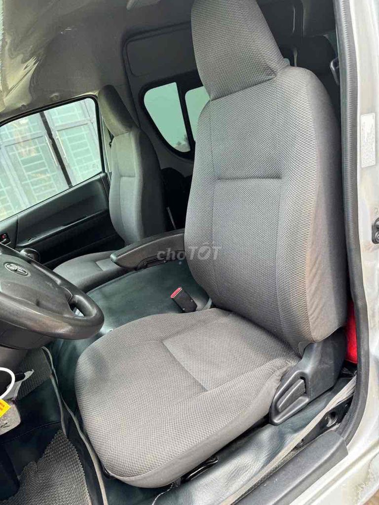 Toyota Hiace 2*** km. Mua bán Ô tô tại Quận Gò Vấp Tp Hồ Chí Minh được đăng bởi phú tài hình 11