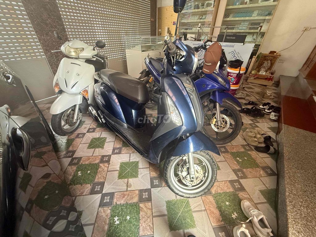 Xe tay ga Yamaha Grande màu xanh đậm. Mua bán Xe máy tại Huyện Sóc Sơn Hà Nội được đăng bởi Khánh Tùng hình 2