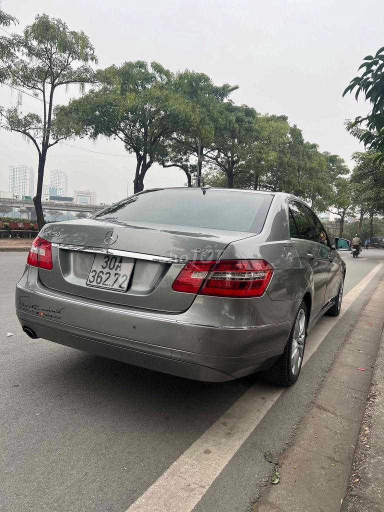 Mercedes Benz E Class 2010 E250 - 150000 km. Mua bán Ô tô tại Quận Hoàng Mai Hà Nội được đăng bởi Trí Nhân hình 5