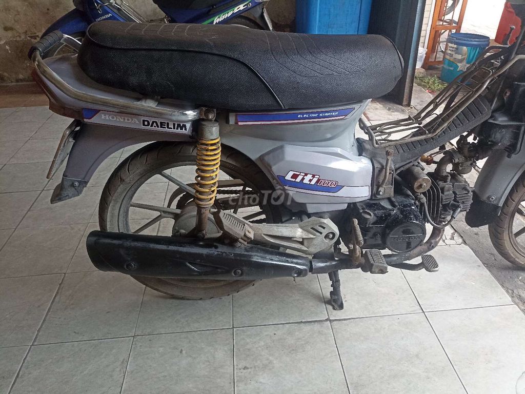 Honda Citi считает, что у нее есть автомобиль.