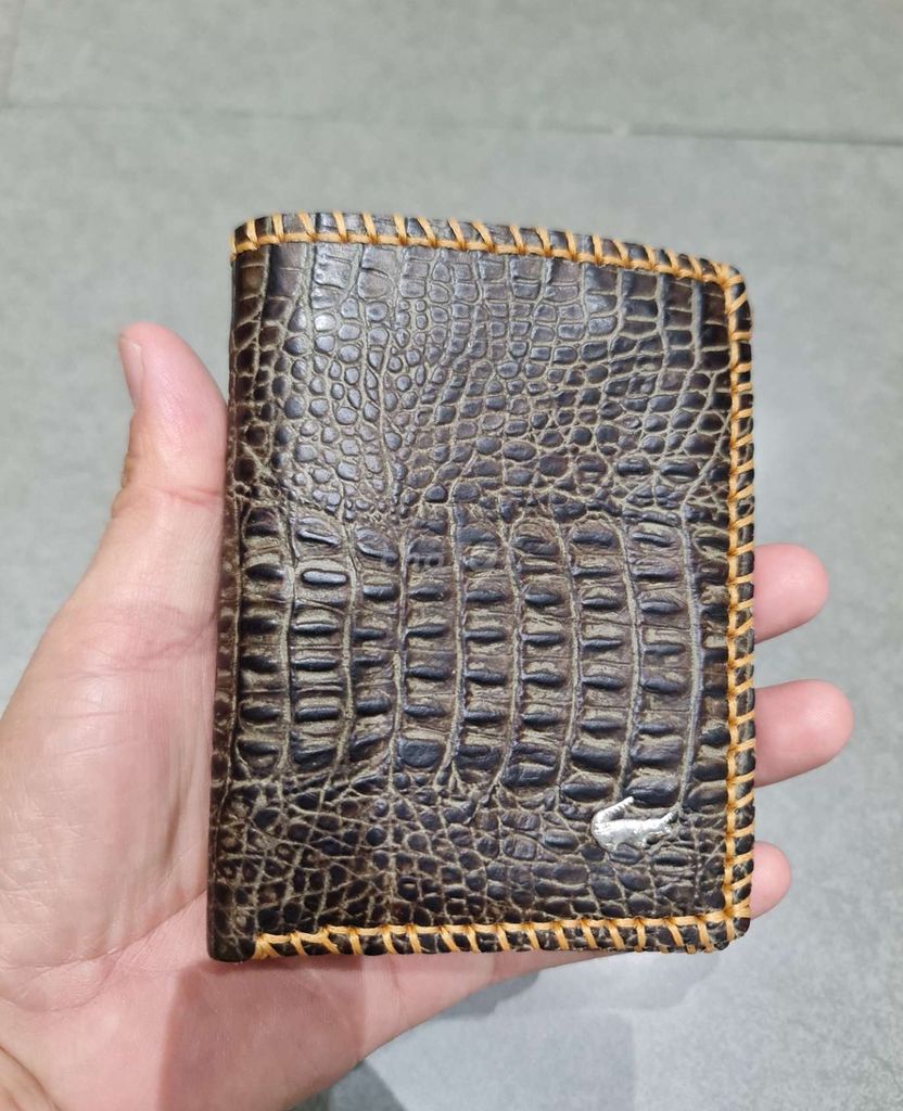 Ví nam dáng đứng , da bò mới.. Mua bán Túi xách tại Quận Gò Vấp Tp Hồ Chí Minh được đăng bởi Anh Ba  Hàng hiệu tuyển Chuyên bán Online uy tín hình 1