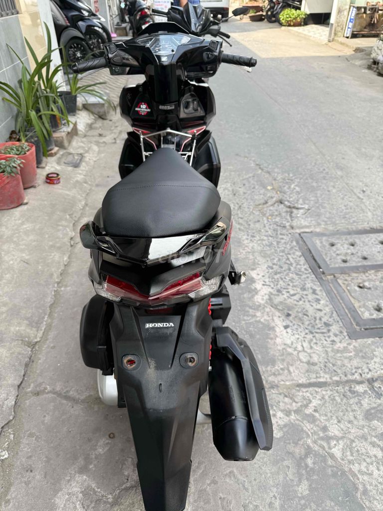 Honda Air Blade 2018 Đen. Mua bán Xe máy tại Quận Ninh Kiều Cần Thơ được đăng bởi CHXM Thanh Hồng hẻm 233 hình 3