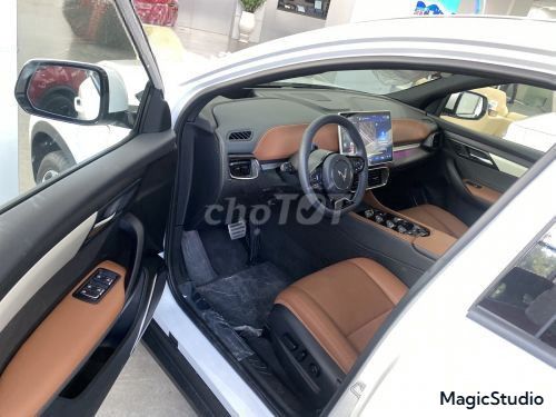 VinFast VF8 Plus 2026 Белый