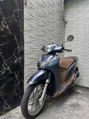 Nhà dư dùng bán xe SH mode Xanh ít đi nguyên zin. Mua bán Xe máy tại Quận Tân Bình Tp Hồ Chí Minh được đăng bởi A Tuấn