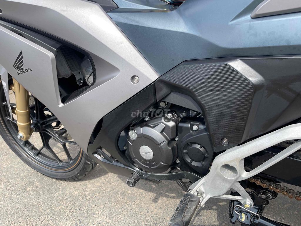 Honda Winner X V3 ABS 2023 Xám 1000 km. Mua bán Xe máy tại Quận Ninh Kiều Cần Thơ được đăng bởi Cửa Hàng xe máy Hoàng Hải hình 8