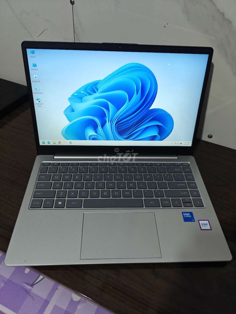 HP 14-ep1011TU i5-120U/16GB/512G/14" FHD đẹp 99%. Mua bán Laptop tại Quận 12 Tp Hồ Chí Minh được đăng bởi Cầm Đồ Thanh Lý hình 1
