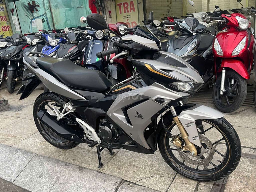 Honda winner v4 ABS 2025 mới 99% Bstp chính chủ. Mua bán Xe máy tại Quận Tân Phú Tp Hồ Chí Minh được đăng bởi Tuanduy hình 3